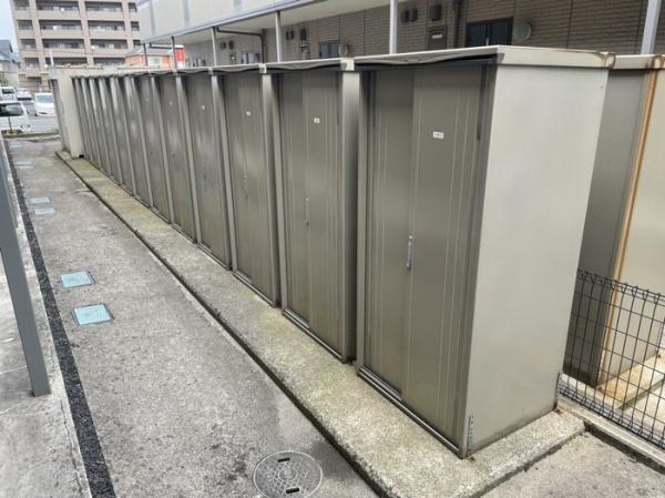 松江市黒田町のアパート