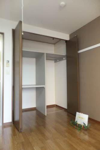 松江市黒田町のアパート