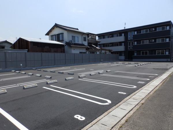 松江市東津田町のアパート
