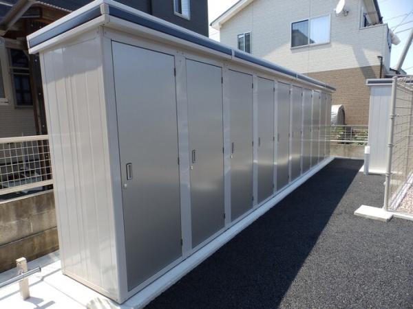 松江市東津田町のアパート