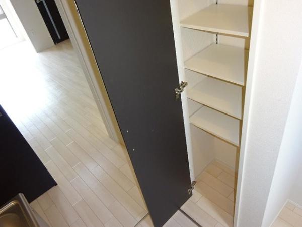 松江市東出雲町揖屋のアパート