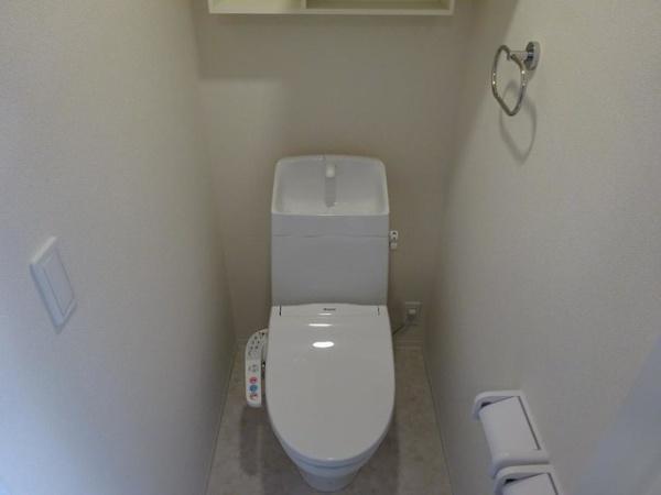 松江市東出雲町揖屋のアパート