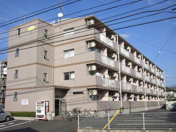 松江市西持田町のマンション