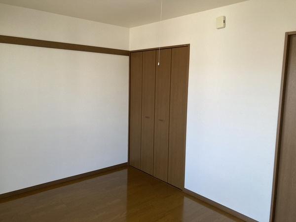 松江市学園２丁目のマンション
