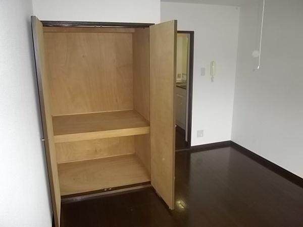 松江市西川津町のマンション