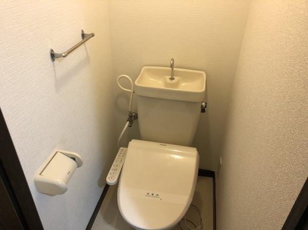 松江市西川津町のマンション