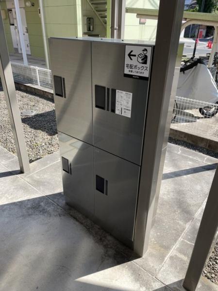 松江市西川津町のアパート