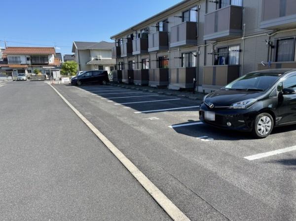 松江市西川津町のアパート