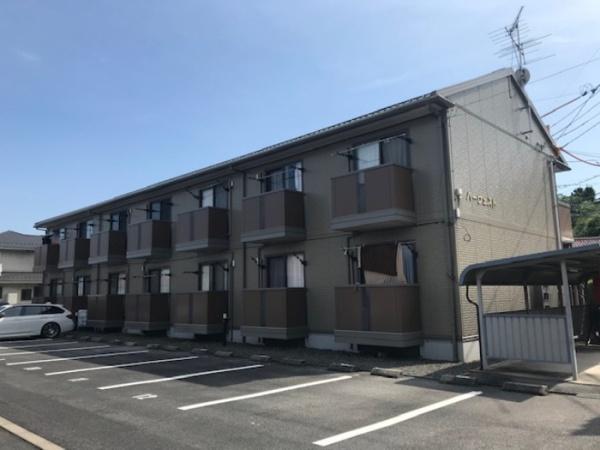 松江市西川津町のアパート