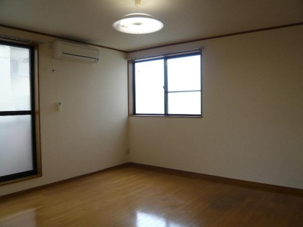 松江市上乃木２丁目のアパート
