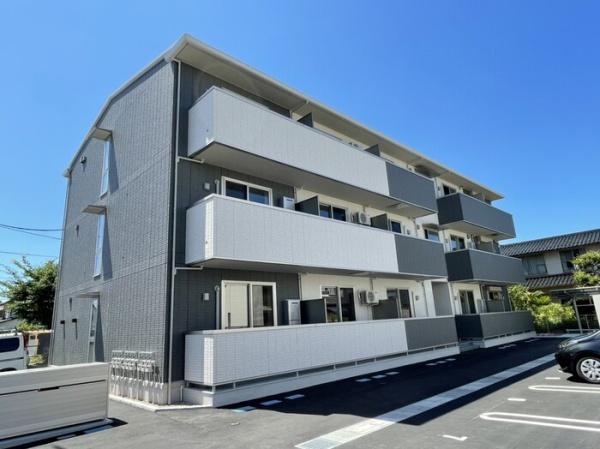 松江市北田町のアパート