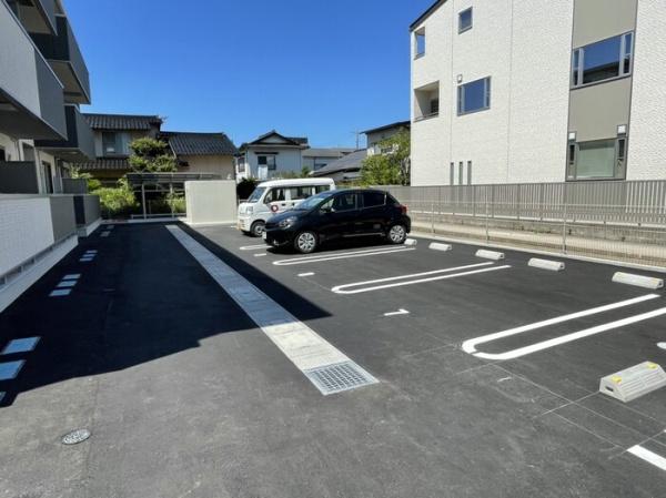 松江市北田町のアパート