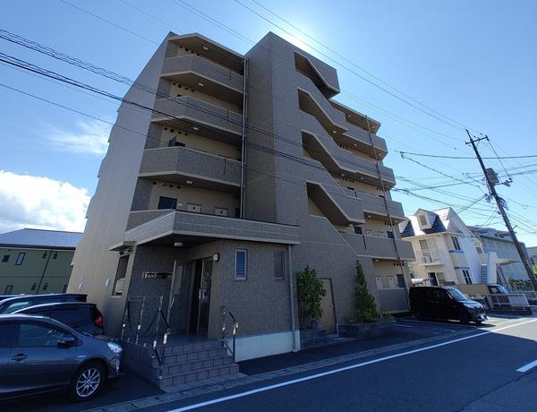 松江市堂形町のマンション