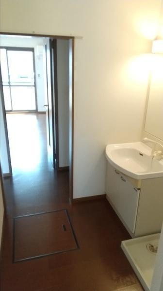 松江市黒田町のアパート