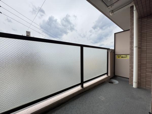 松江市学園１丁目のマンション