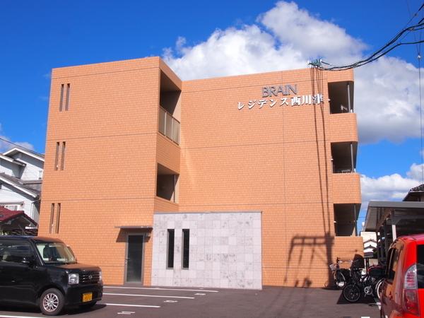 松江市西川津町のマンション