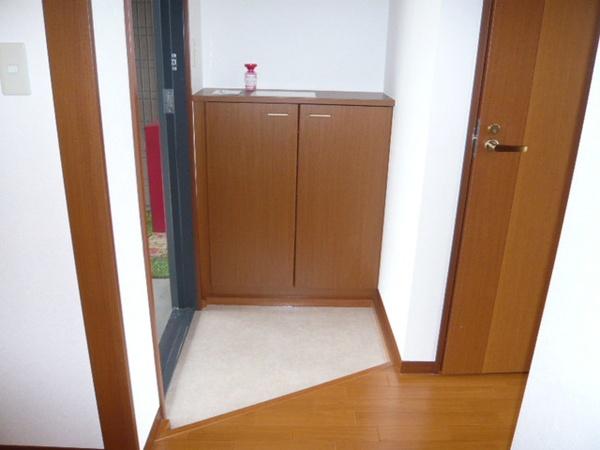 松江市奥谷町のアパート
