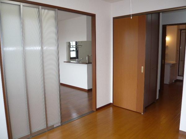 松江市奥谷町のアパート