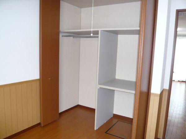 松江市奥谷町のアパート