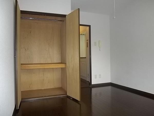 松江市西川津町のマンション