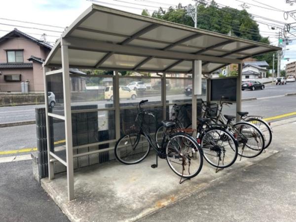 松江市菅田町のアパート