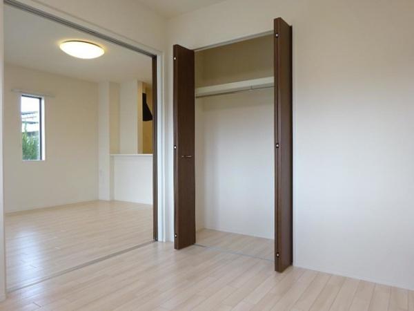 松江市東出雲町揖屋のアパート