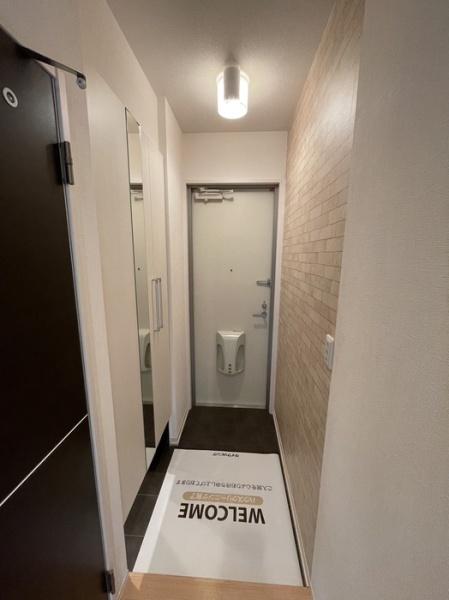 松江市菅田町のアパート(玄関)