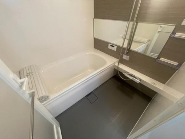 松江市西津田３丁目のアパート