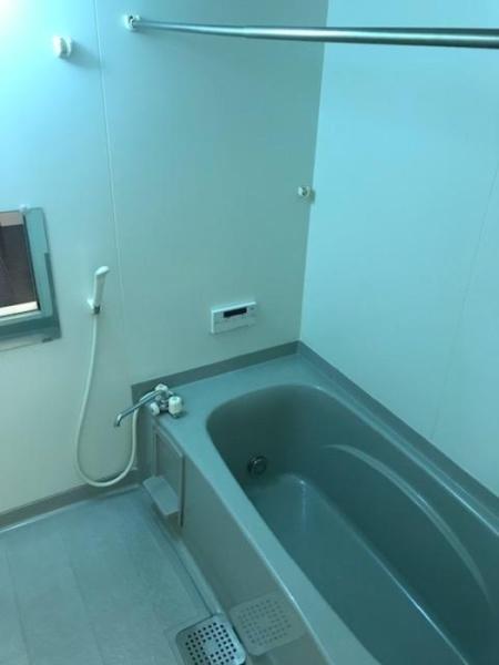 松江市西川津町のアパート