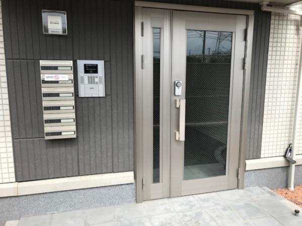 安来市黒井田町のアパート