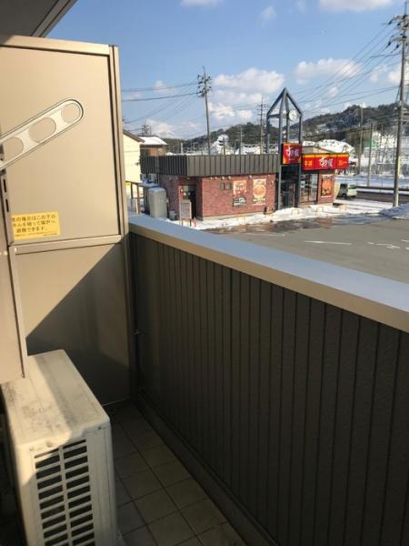 安来市黒井田町のアパート