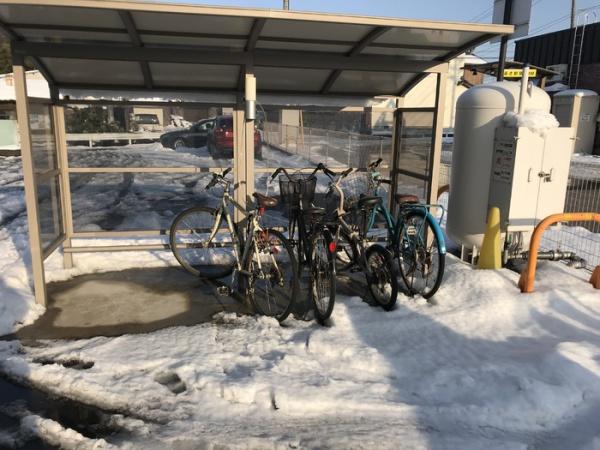 安来市黒井田町のアパート