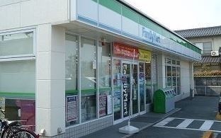 松江市外中原町のアパート(ファミリーマート外中原町店)