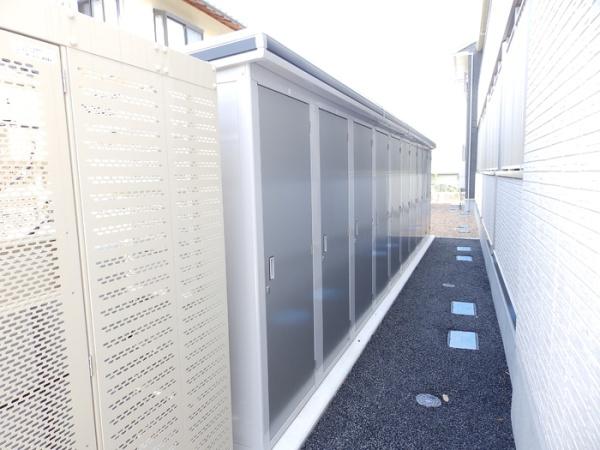 松江市外中原町のアパート