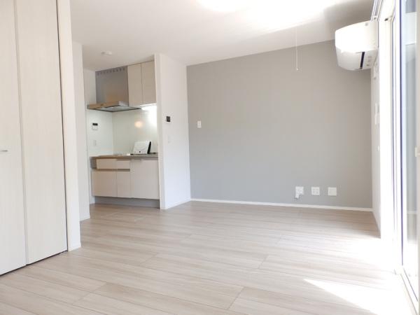 松江市外中原町のアパート