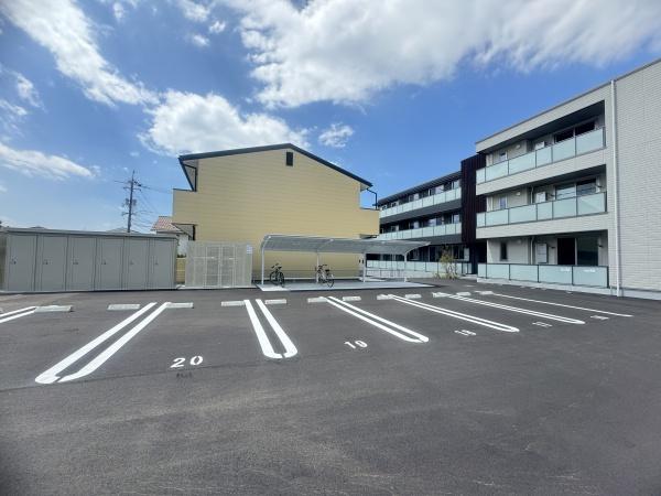 松江市浜乃木１丁目のマンション