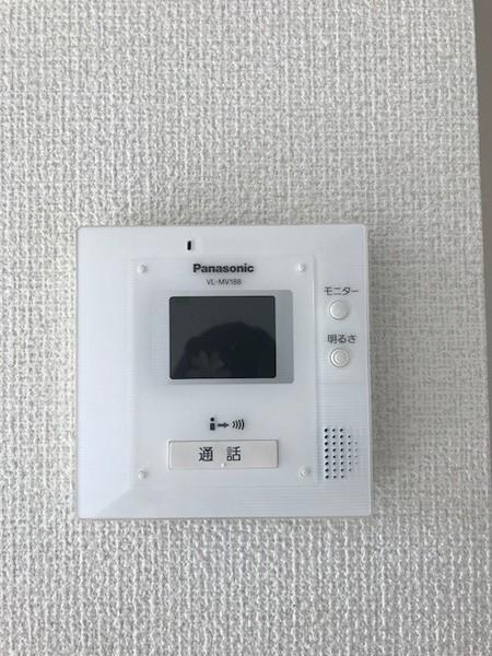 ソレアード上谷A棟
