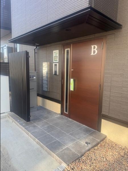 ロイヤルステージ西持田町B棟