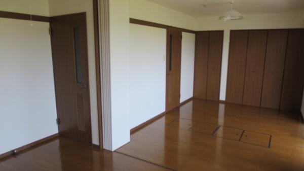 松江市学園２丁目のマンション