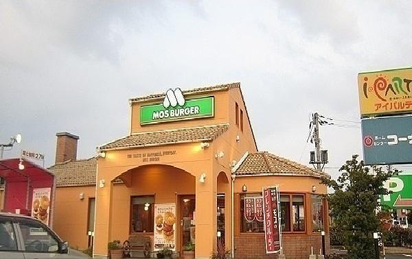 アコルデＣ棟(モスバーガー東出雲アイパルテ店)