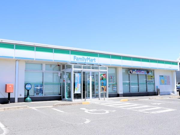 コーポカモン(ファミリーマート江島大橋店)