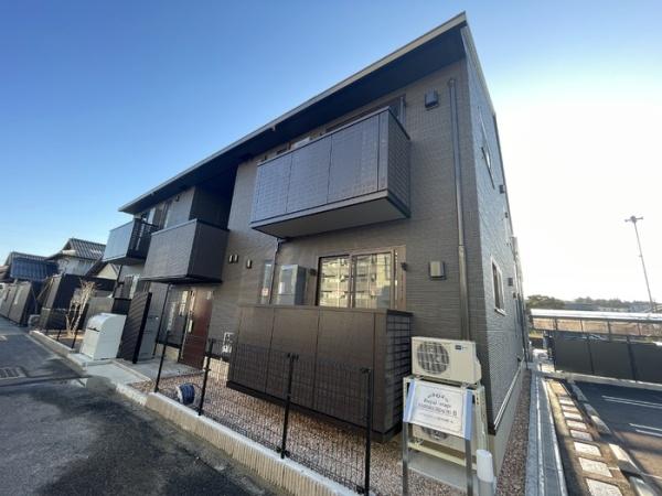 ロイヤルステージ西持田町B棟
