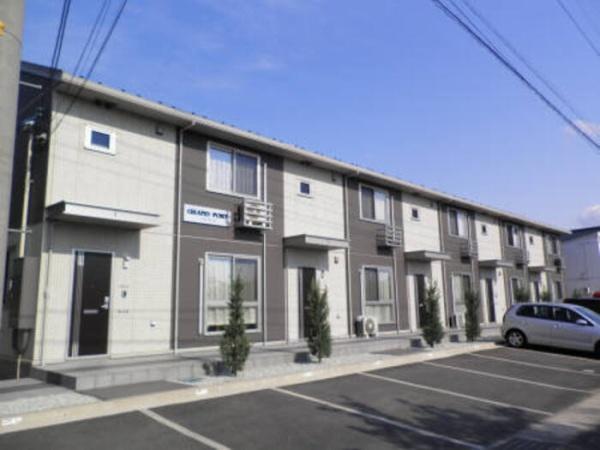松江市西川津町のアパート