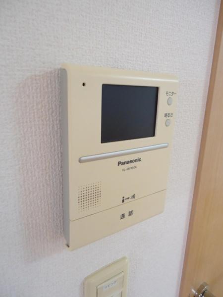 グランシャリオF棟