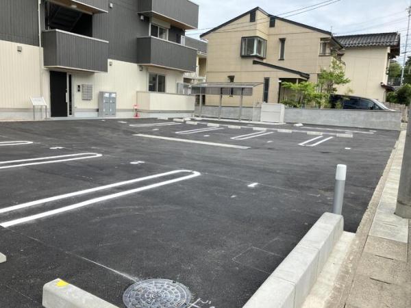 松江市西津田６丁目のアパート