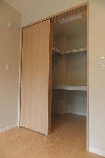 松江市古志原４丁目のアパート