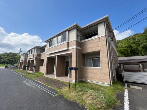 松江市東出雲町意宇南６丁目のアパート