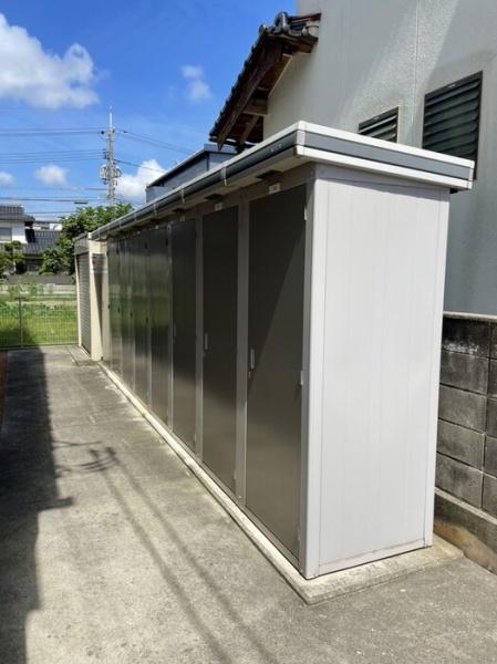 松江市学園１丁目のアパート