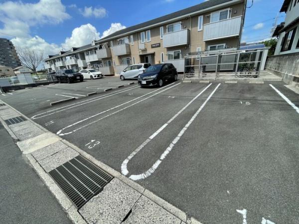 松江市学園１丁目のアパート
