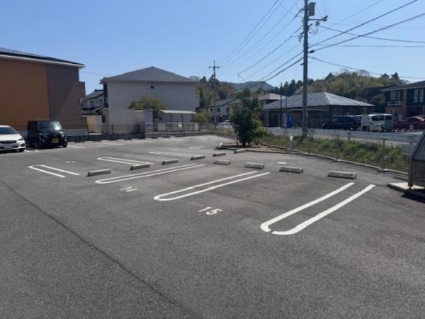 グリーンテラス下東川津